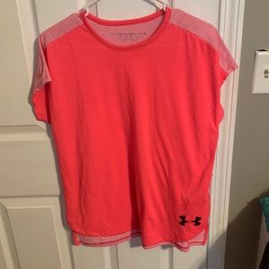 Girl’s YXL UnderArmor short sleeve tee!